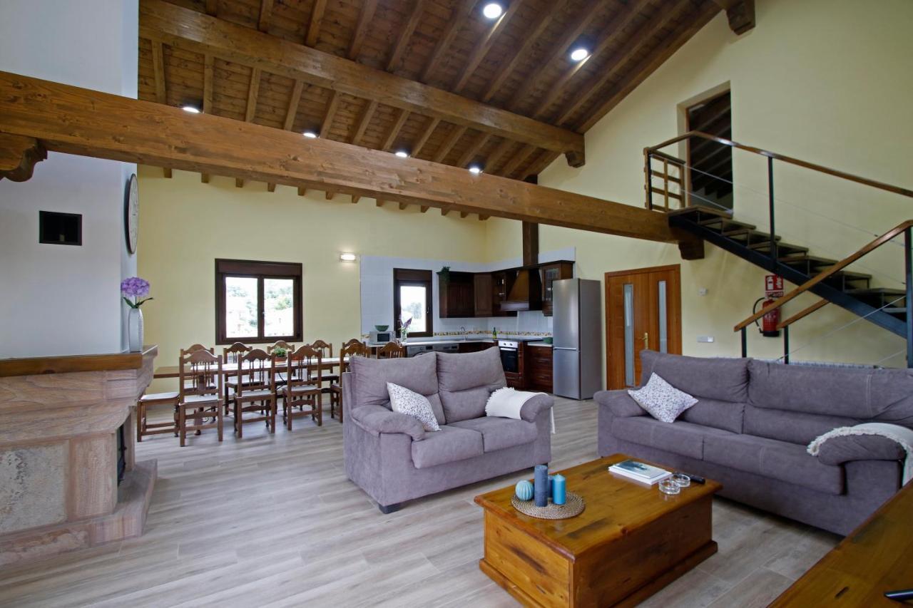 Los Fresnos De Ribadesella Bagian luar foto